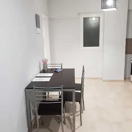 Dimitris House 4 *