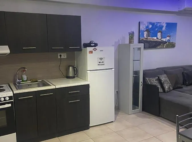 Appartement Dimitris House 4 *