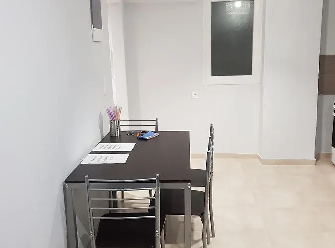 Dimitris House 4 *